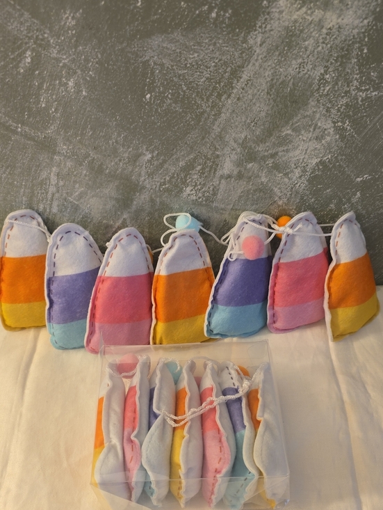 old east main Other - 2 Candy Corn Garland, 6ft Long New